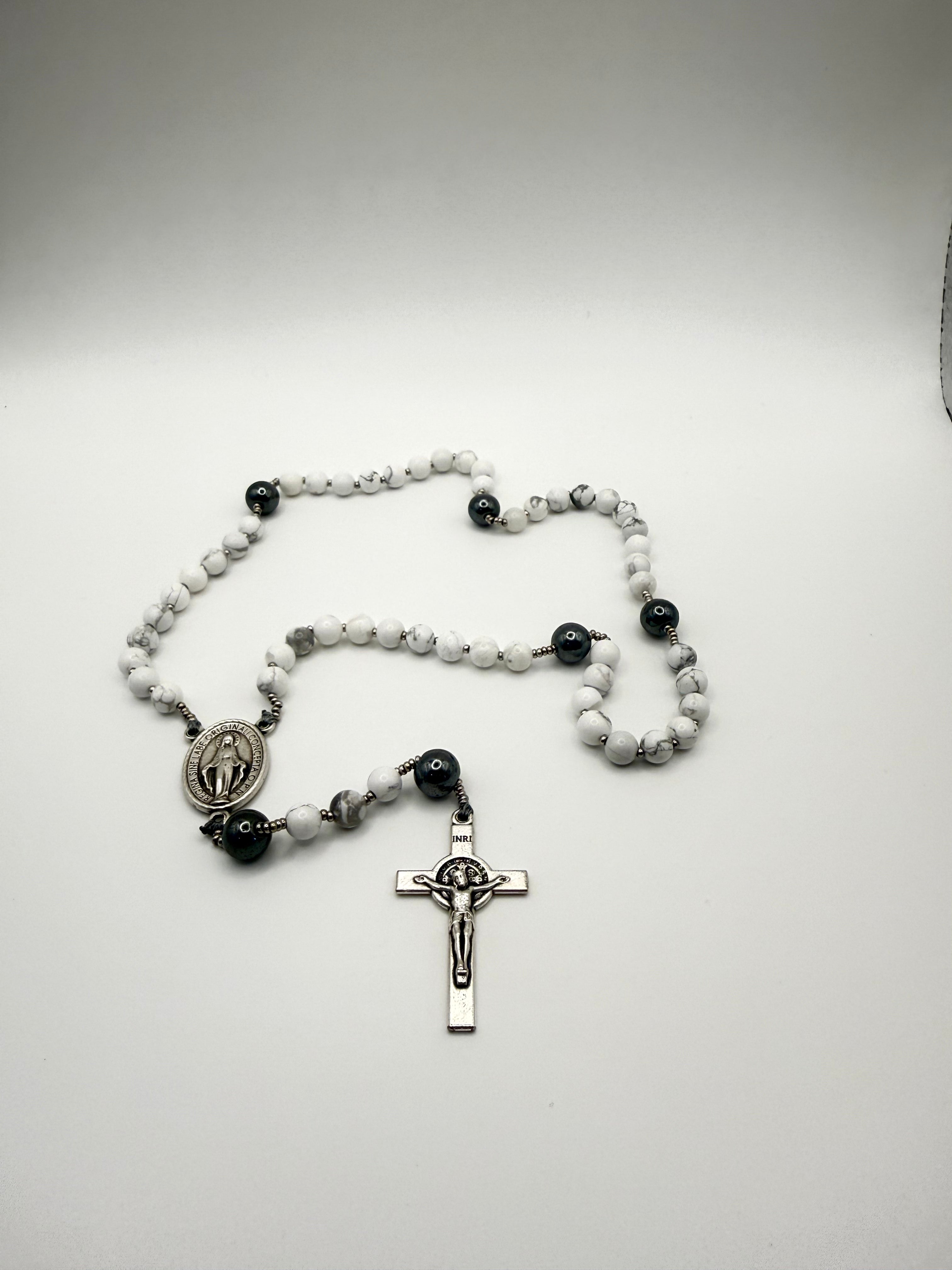 White Howlite & Hematite (Medium)