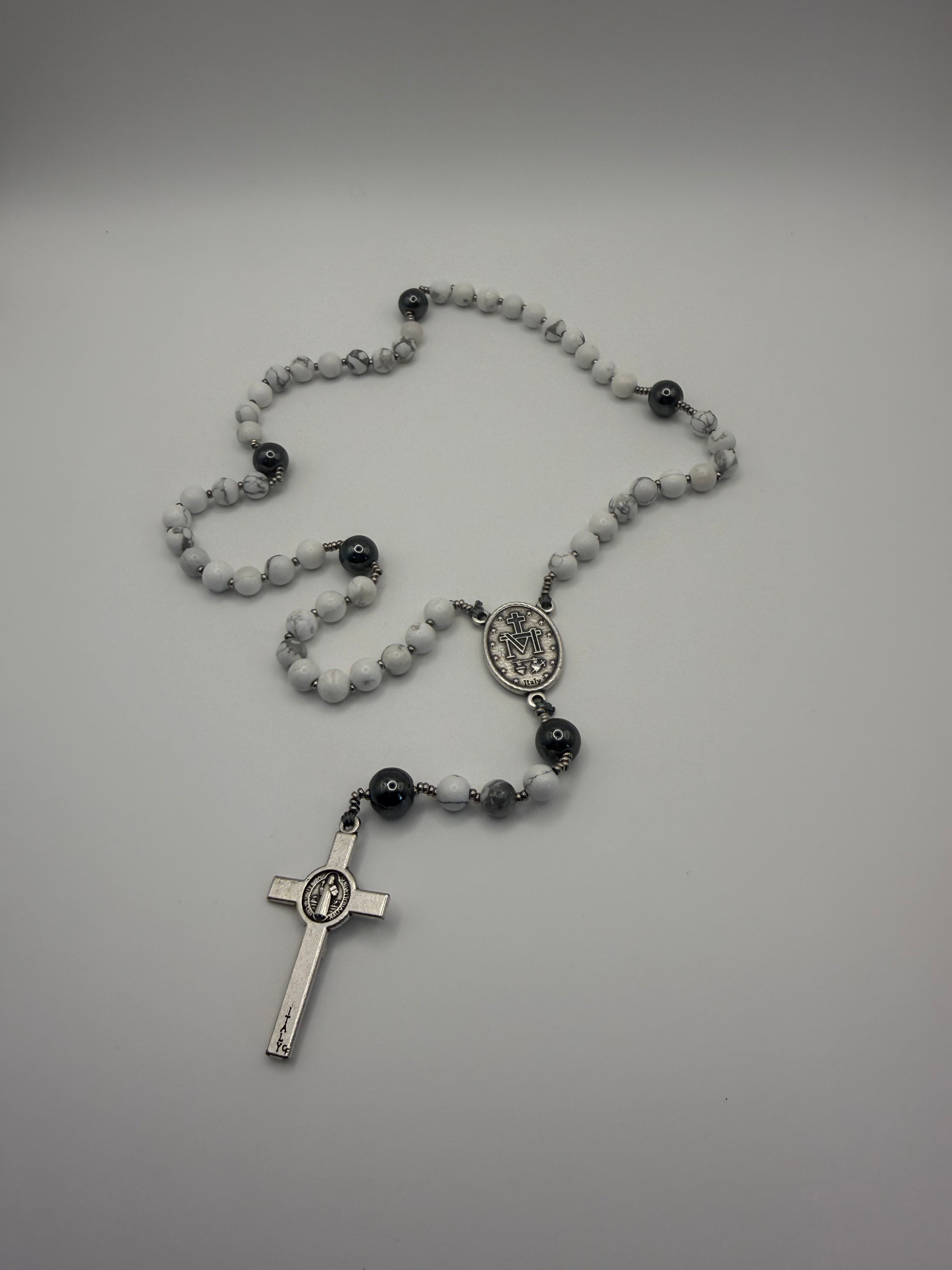 White Howlite & Hematite (Medium)
