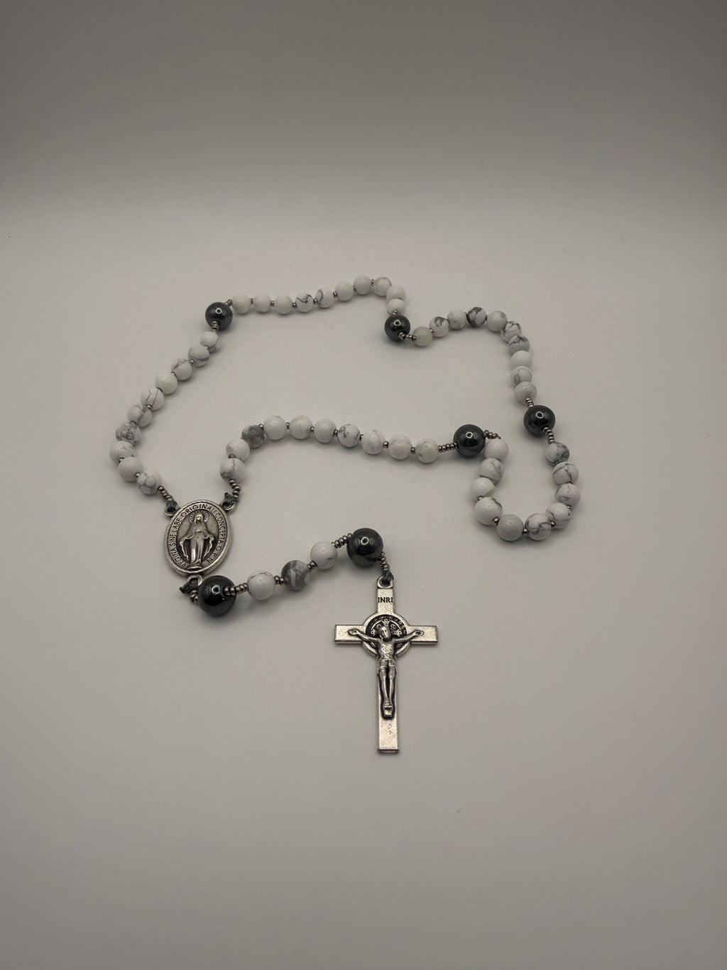 White Howlite & Hematite (Medium)