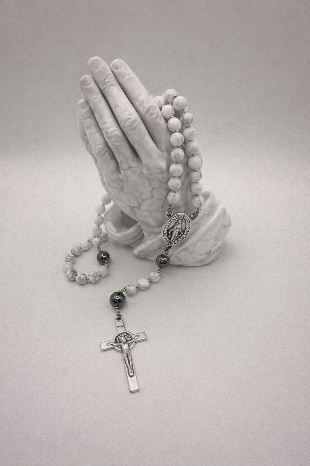 White Howlite & Hematite (Medium)