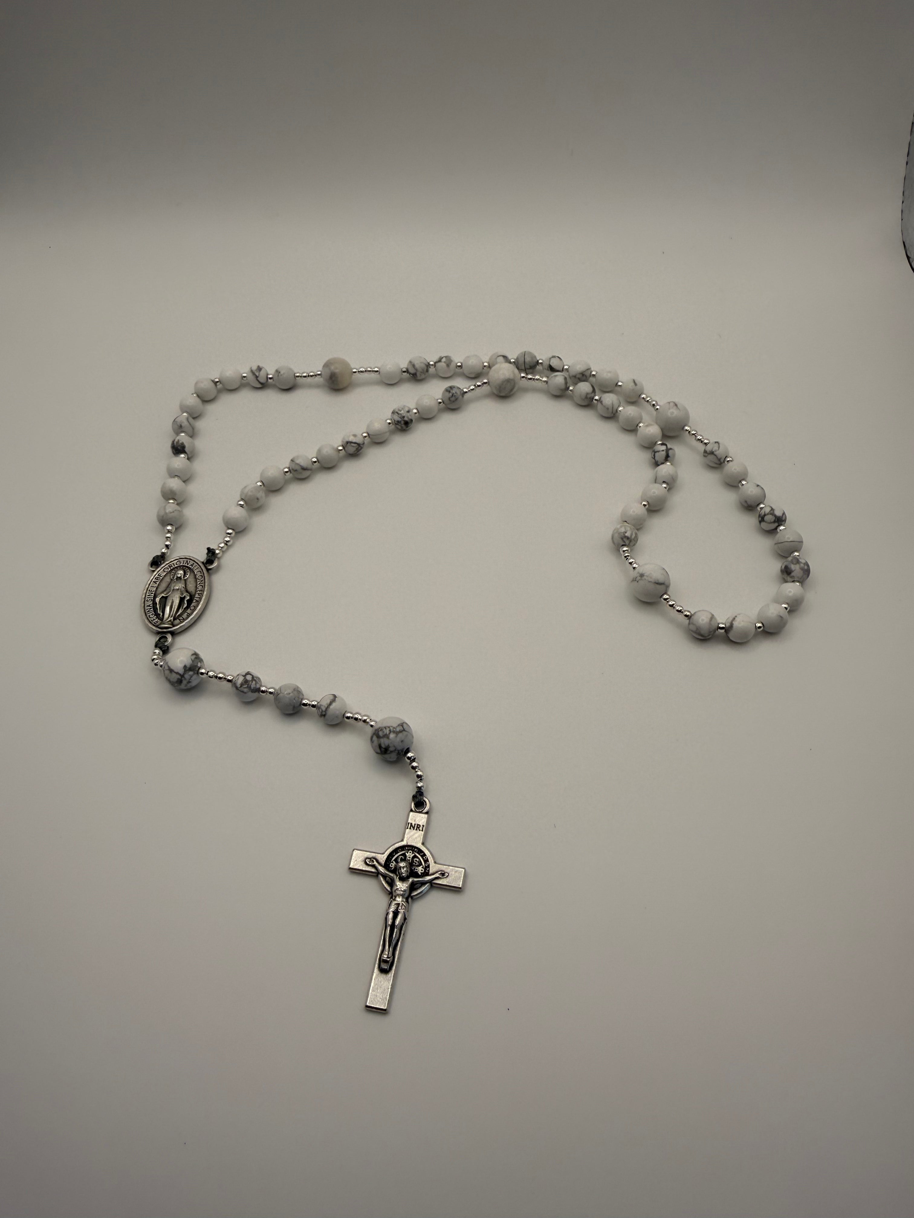 White Howlite & White Howlite (Large)